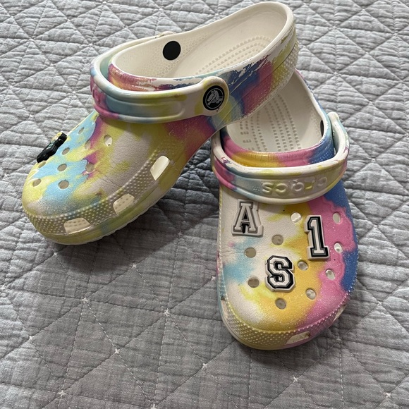 Crocs Women's Multi Clogs - Picture 6 of 8